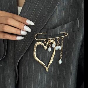 Gold Heart Brooch with Pearls Dangle Style NWT